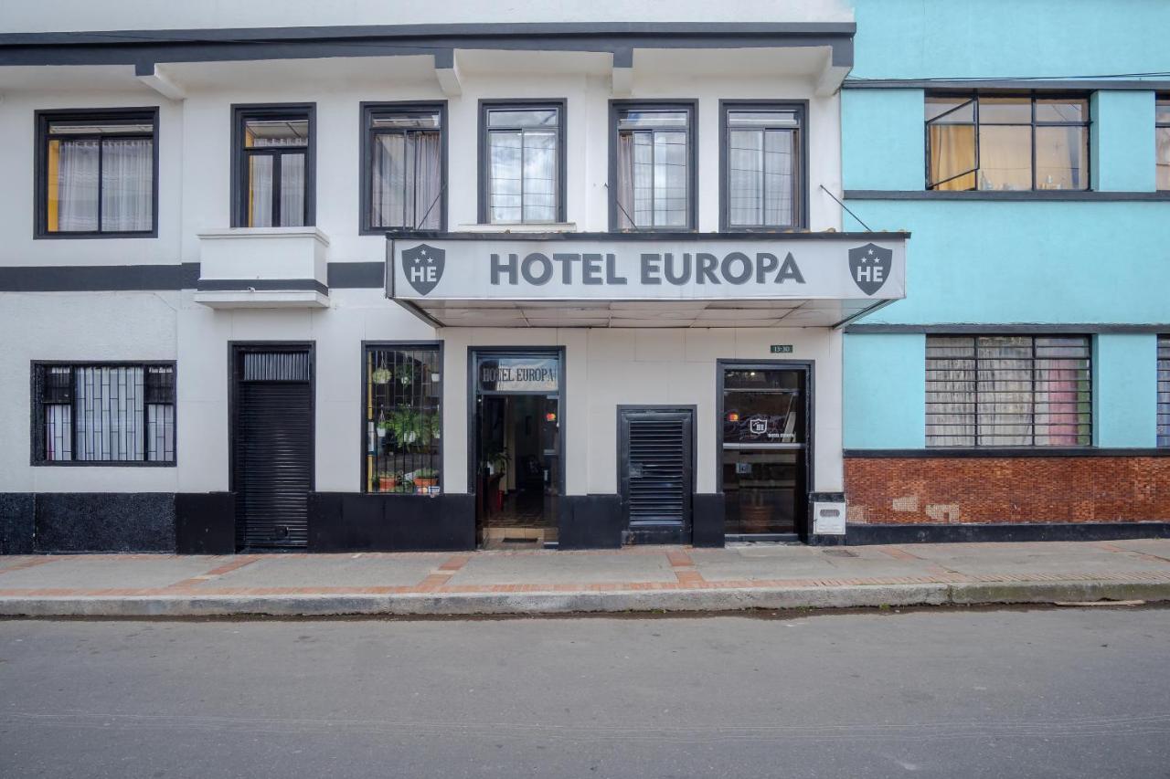 Ayenda Europa Hotel Bogota Exterior photo